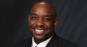 Caltech Names New Dean of Graduate Studies --->  https://www.pasadenanow.com/main/r-darrell-peterson -named-associate-dean-of-graduate-studies/