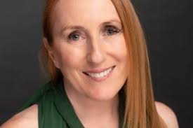 Award for deaf teacher