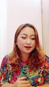 Saib looj mem tsev by Maixee lor ຊີວິດມະຫັດສະຈັນ