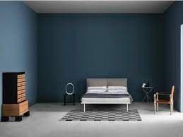 double bed with removable cover with upholstered headboard coverbed by zanotta design anna von schewen feng shui wohnen schlafzimmer design wohnen