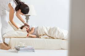 Es gibt nicht die eine beste matratze, die für jeden geeignet ist, da es auf den schlaftypen ankommt, bei dem man zwischen rückenschläfern, seitenschläfern und bauchschläfern unterscheidet. Schlaffzimmer Trends Welches Bett Matratze Co Passen Zu Mir Unser Blog Babys Kinder Schlaf Und Nachhaltigkeit