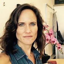 Katie Crist's Instagram, Twitter & Facebook