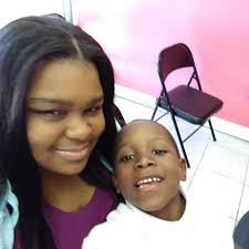 UVR-SSI*-UFF*hghjjhh There is no male name with a "W" other than William  and Wilson. It does not exist, it is impossible