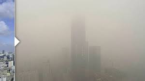 The chinese capital will see hazardous smog from saturday until tuesday, the official meteorological service said. Smog In China Schmutziger Schleier Panorama Sz De