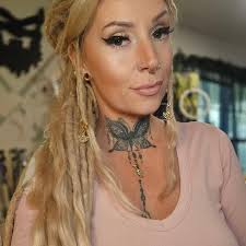 Zara Wallace (@zara_living_life) • Instagram photos and videos