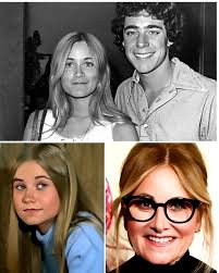 A young Maureen and her Brady sisters 😊