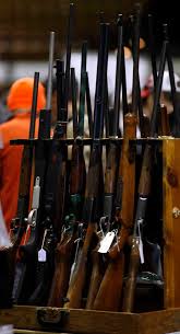 Attendance at gun show spurred upward