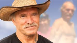 Manuela reimann, frau der fernsehpersönlichkeit konny reimann, zeigt ihren fans bei instagram, wie viel sie abgenommen hat. Goodbye Deutschland Star Konny Reimann Zum 65 Geburtstag Prasentiert Er Sein Sixpack Bunte De