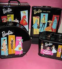 Remember The Round Cases Vintage Barbie Barbie Vintage Barbie Dolls