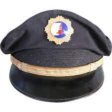 1940s Eastern Airlines Pilots Hat And Hat Badge From The Early Days Of Civil Aviation Pilot Hat Headgear Fashion Hats