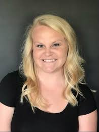 Jennifer Leitner's Instagram, Twitter & Facebook