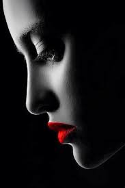 Black And White Red Lipstick Woman With Red Lipstick Black White Portraits Black White Photography White Photography