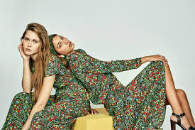 Envío gratis ✅ a partir de 18€ ⭐ de compra. Bodas Bautizos Y Comuniones Coleccion Dolores Promesas Primavera Verano 2018 Modalia Es