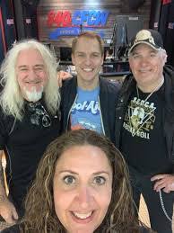 Kevin Knopf's Instagram, Twitter & Facebook