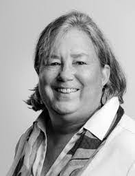 Miranda Masson's Instagram, Twitter & Facebook