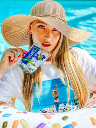 Cute, tiny (5'2), and slender blonde a.j. My Success Is Largely Due To The Unique Relationship I Share With My Fans Says Instagram Star Aj Applegate Disrupt Magazine