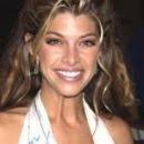 List of Celebrities with first name: Shae