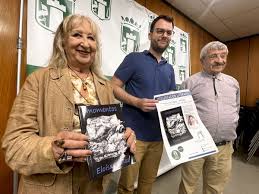 Eloísa Muñoz presenta su primer poemario “Momentos”