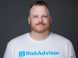 Karin Watson's Instagram, Twitter & Facebook