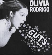 Justin Timberlake to be in Attendance at Graduation Bear Cafe Cracks Down 