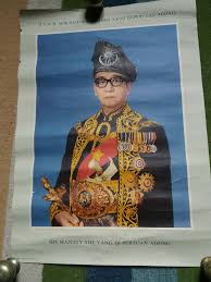 Agong dulu agong sekarang ustaz manis. Poster D Y M M Seri Paduka Baginda Yang Dipertuan Agong Antiques Vintage Collectibles On Carousell