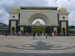 Pin By Kim Mckee On Malaysia And Singapore Azamara Travel Photography Vacation Photos