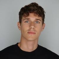 500+ "Bagwell" profiles