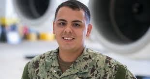 Derrick Geiger's Instagram, Twitter & Facebook