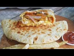 مقلوب تونسي Recette Sandwich Makloub Tunisien Youtube Recette Sandwich Recettes De Cuisine Recette Escalope