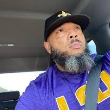 Donte Henderson's Instagram, Twitter & Facebook