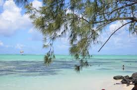 Sunt niște riscuri acolo, inclusiv pentru turiștii care călătoresc. Turist In Mauritius Ce PoÅ£i Face Intr O VacanÅ£Äƒ In Insula Mauritius Adinaarustei Ro