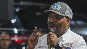 Maximus Janji Kembangkan Ekonomi Berkelanjutan di Mimika