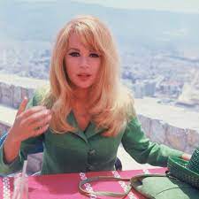 Aliki Vougiouklaki My Parents Would Take Me As A Kid To Watch Her Movies And I Remember That I Enjoyed Them Greek Films Actresses Famous Women