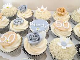 50th Birthday Cake Ideas For Mom Silver Gold 50th Birthday Cupcakes 50th Birthday Cupcakes Birthday Cupcakes For Women 60th Birthday Cupcakes
