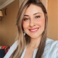 30+ perfiles de «Edna Bernal»