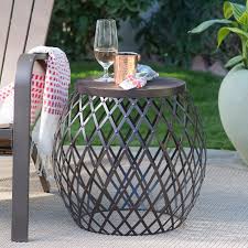 Coral Coast Darby 20 In Round Metal Patio Side Table With Wood Top Patio Side Table Patio Table Affordable Outdoor Furniture
