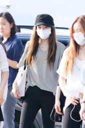Seulgi Fashion Seulgi Airport Fashion Seulgi Airport 2016 Red Velvet Seulgi 2016 Seulgi Outfits Kpop Idol Airport Korean Fashion Red Velvet Seulgi Fashion