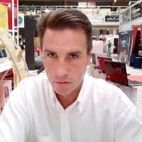 8 "Fred Sainz" profiles