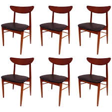 The seat and back are dense foam glued to. Classic Mid Century Danish Modern Set Of Six Curved Back Dining Chairs Esszimmerstuhle Esszimmerstuhl Moderne Esszimmerstuhle