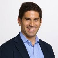 Jasmine Loi's Instagram, Twitter & Facebook