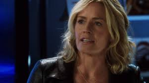 Julie Finlay in every episode 24/71 Season 13 episode 15 “Forget Me Not”