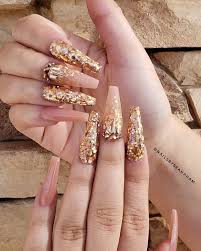 Matching shoes, a clutch, and jewelry to your prom dress may be your main focus, but don't forget about your prom nails! 50 Beautiful Prom Nails For Your Big Night In 2020
