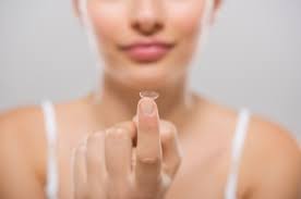How do you get contacts out of your eyes? Lost Contact Lenses A Cautionary Tale University Of Utah Health