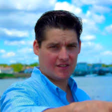 Should Easton prohibit members of boards and commissions from carrying a  gun in town hall?