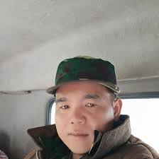 ສູນທອນ ມະນີວົງ