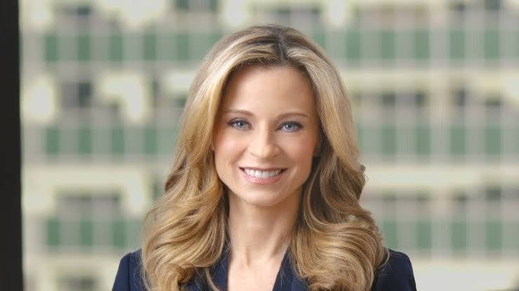 courtney reagan salary
