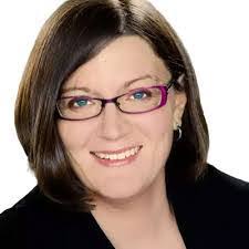 Kim Gent's Instagram, Twitter & Facebook