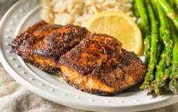 What sides go with blackened fish?