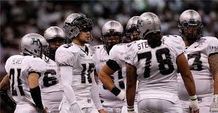 Colt brennan, who starred as quarterback for the university of hawaii, has died at the age of 37.brennan was a heisman trophy finalist his senior seas. Hibjobbe2gukpm