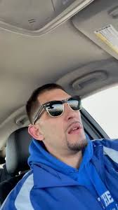 LEAKING!!!!!!!!!, NOT GOOD...